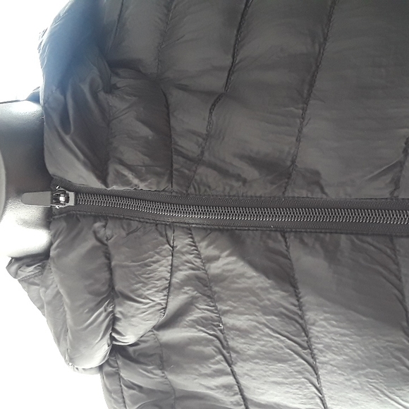 🔥HOT DEAL🔥Reitmans black feather jacket - Picture 2 of 8